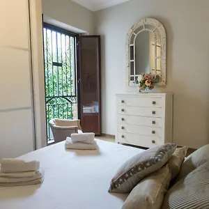 Rentalsevilla Mateos Gago Séville